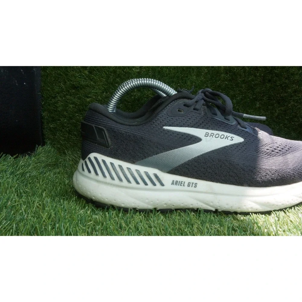 Brooks Ariel GTS Womens Running Shoes SZ 9 EE Gray Black Stability Sneakers